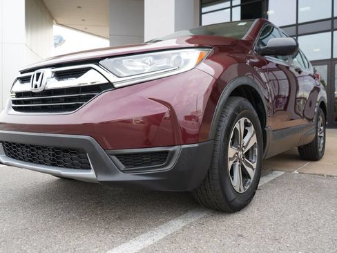 Used 2018 Honda CR-V LX image 5