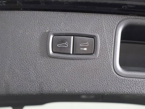 Used 2022 Porsche Macan GTS w/ Premium Package Plus image 22