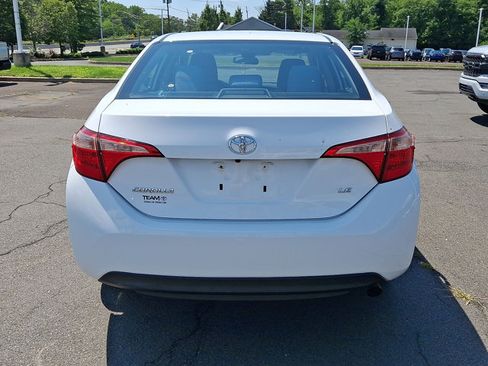 Used 2018 Toyota Corolla LE FWD image 24