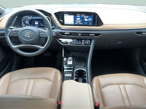 Certified 2021 Hyundai Sonata Limited FWD image 11