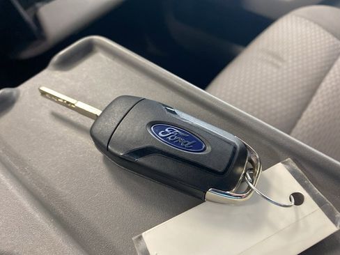 Used 2018 Ford F150 XLT image 30