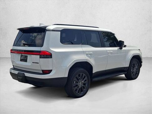 Used 2025 Lexus GX 550 w/ Cold Area Package AWD/4WD image 5