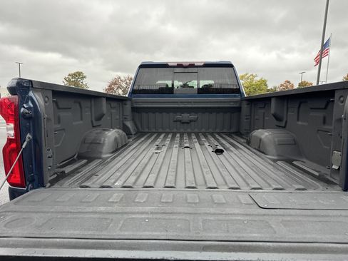 Used 2021 Chevrolet Silverado 3500 LTZ w/ LTZ Premium Package image 33