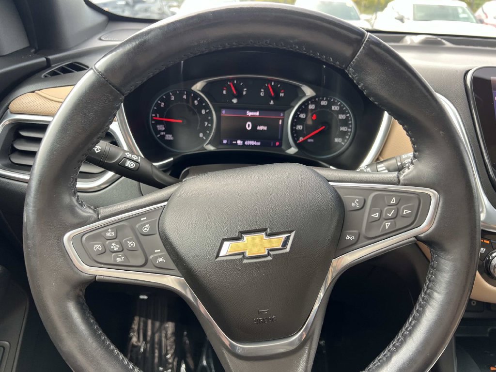 Used 2022 Chevrolet Equinox Premier AWD/4WD image 18
