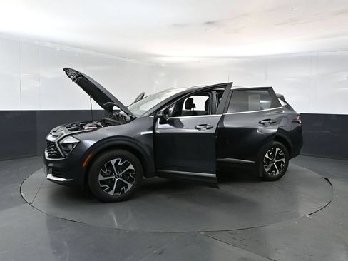 Used 2023 Kia Sportage EX AWD/4WD image 27