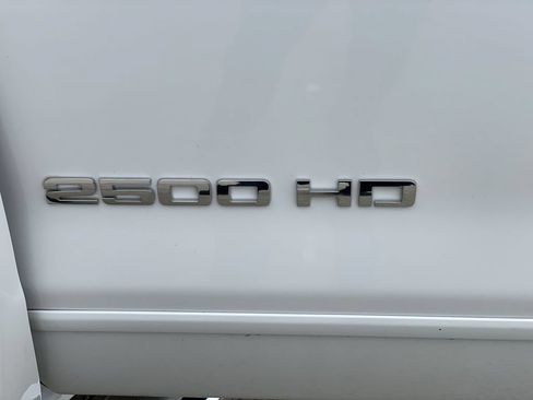 Used 2015 Chevrolet Silverado 2500 LT RWD image 29