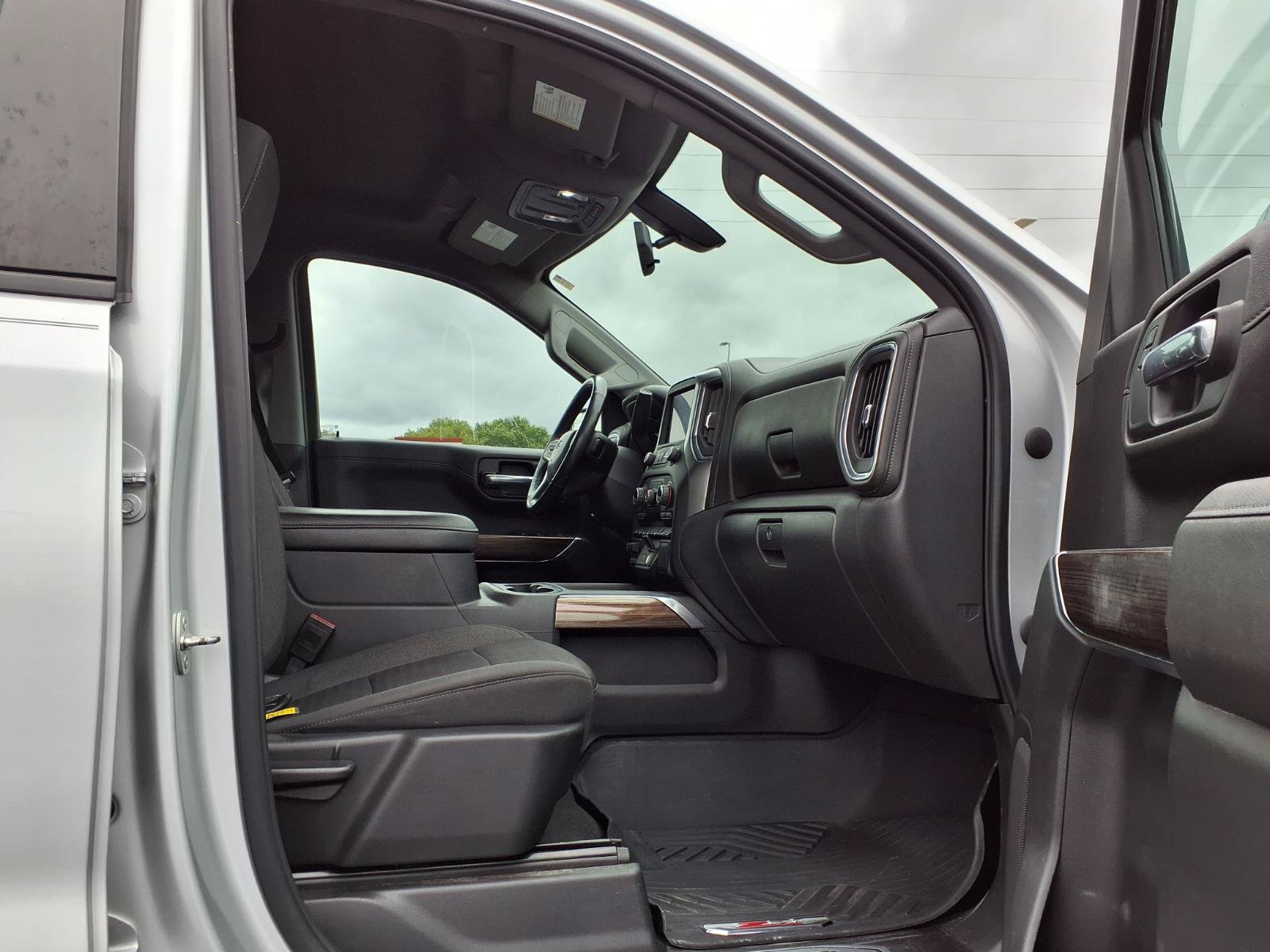 Used 2021 Chevrolet Silverado 1500 RST AWD/4WD image 24