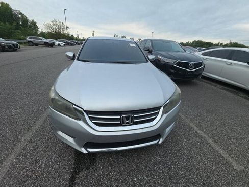 Used 2015 Honda Accord LX image 2