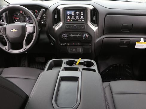 Used 2026 Chevrolet Silverado 1500 W/T w/ Trailering Package image 16