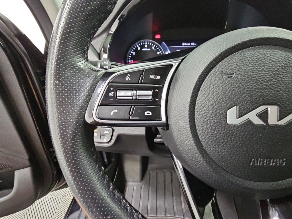 Used 2023 Kia Seltos SX w/ SX Sunroof Package AWD/4WD image 25
