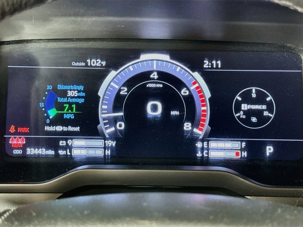 Used 2024 Toyota Tundra Limited AWD/4WD image 6