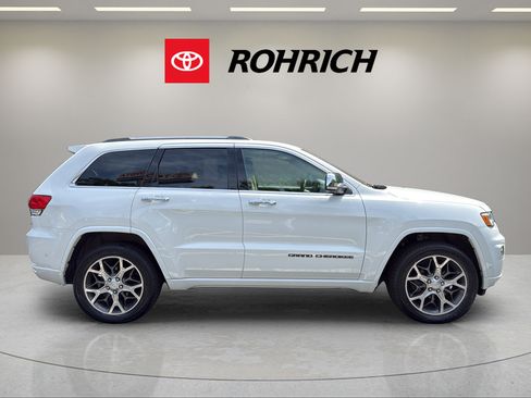 Used 2019 Jeep Grand Cherokee Overland AWD/4WD image 5