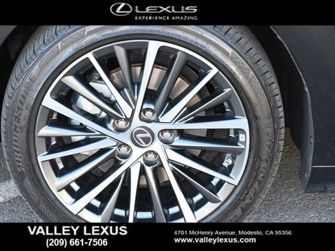 Used 2023 Lexus ES 250 w/ Premium Package image 6