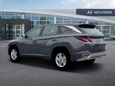 New 2026 Hyundai Tucson SE image 4