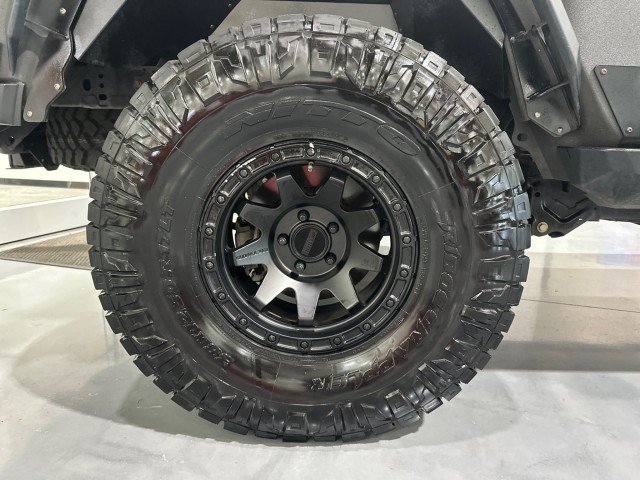 Used 2022 Jeep Gladiator Sport AWD/4WD image 8