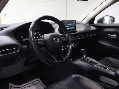 Used 2023 Honda HR-V EX-L image 17
