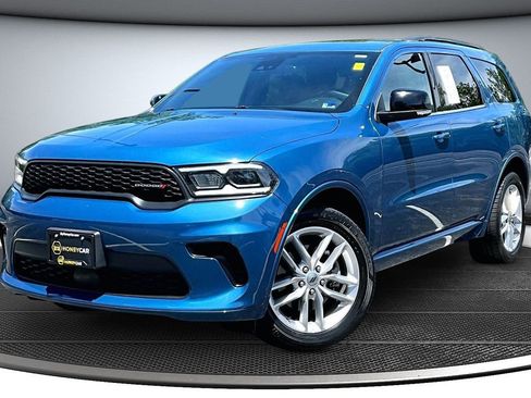 Used 2024 Dodge Durango GT AWD/4WD image 3