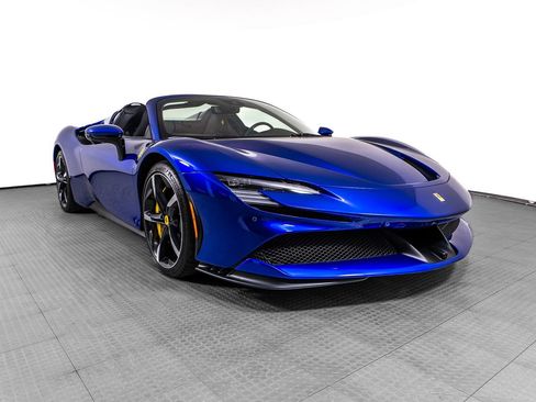 Certified 2025 Ferrari SF90 Spider AWD/4WD image 8