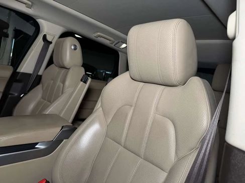 Used 2016 Land Rover Range Rover Sport HSE AWD/4WD image 29