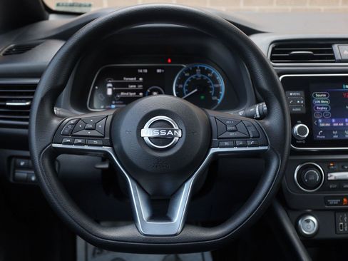 Used 2023 Nissan Leaf S FWD image 27