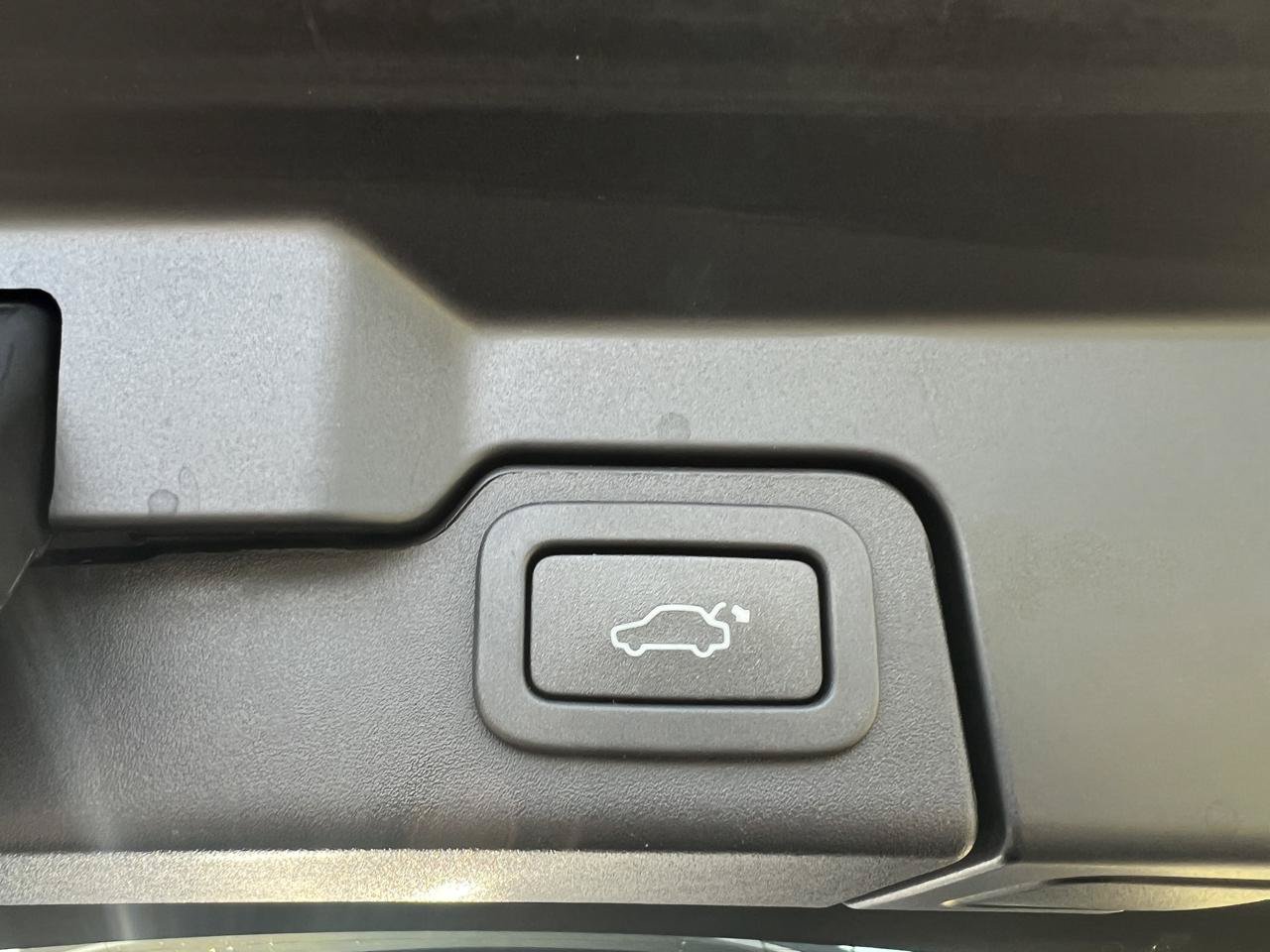 Used 2016 Land Rover Range Rover Evoque SE Premium AWD/4WD image 35