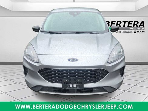 Used 2022 Ford Escape SE AWD/4WD image 2
