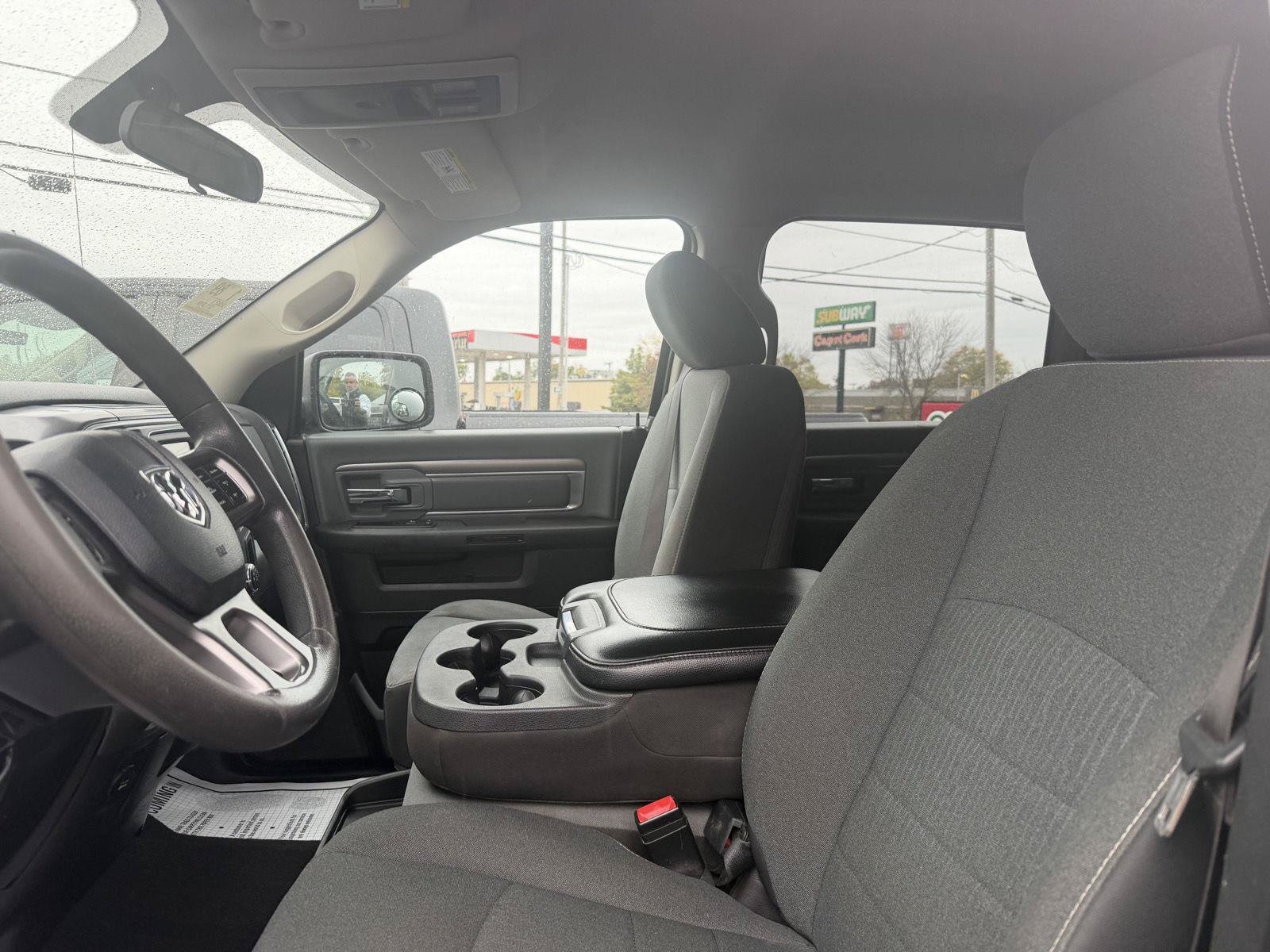 Used 2021 RAM 1500 Classic SLT AWD/4WD image 25