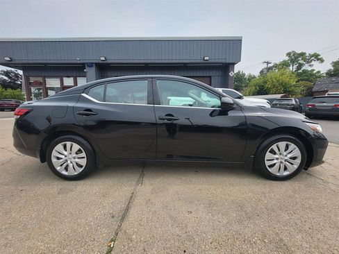 Used 2020 Nissan Sentra S FWD image 8