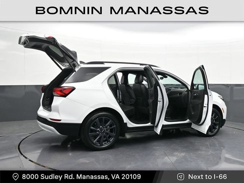 Used 2024 Chevrolet Equinox RS image 35