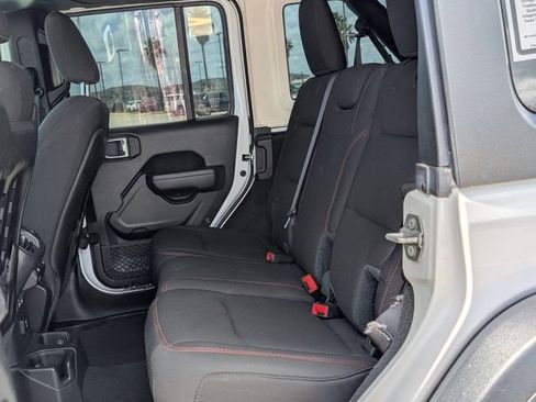 Used 2023 Jeep Wrangler Unlimited Rubicon image 21