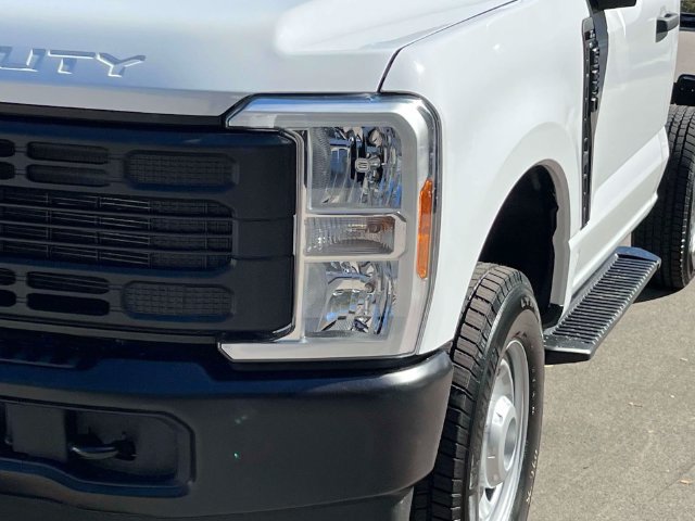 New 2027 Ford F250 XL AWD/4WD image 9