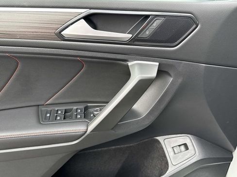 Used 2024 Volkswagen Tiguan Wolfsburg Edition w/ Panoramic Sunroof Package AWD/4WD image 18