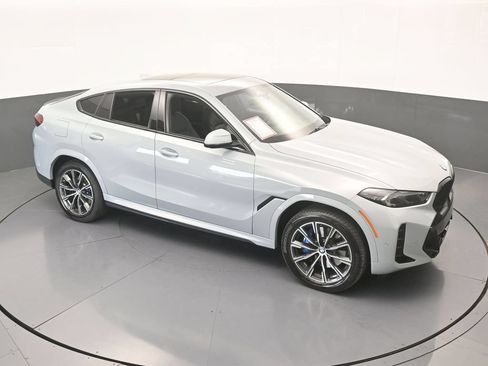 Used 2026 BMW X6 xDrive40i AWD/4WD image 62