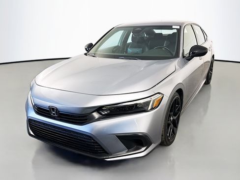 Used 2022 Honda Civic Sport image 4