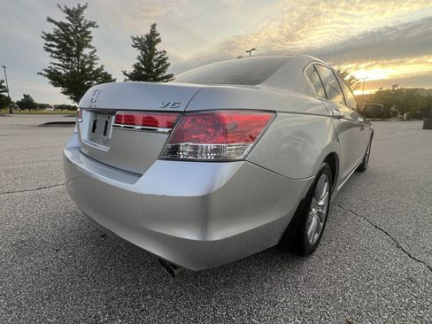 Used 2012 Honda Accord EX-L image 5