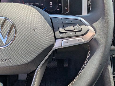 Used 2023 Volkswagen Atlas SE AWD/4WD image 29