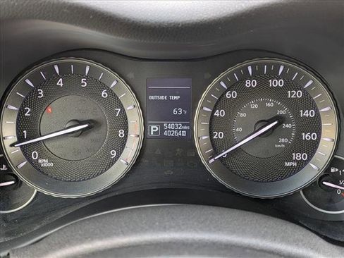 Used 2018 INFINITI Q70 L 3.7 image 11