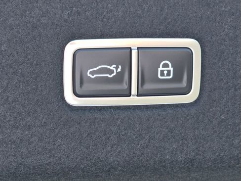 New 2025 Hyundai Ioniq 6 SE image 14