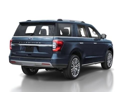 Used 2024 Ford Expedition Limited AWD/4WD image 2