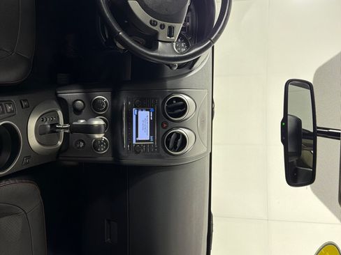 Used 2012 Nissan Rogue SL FWD image 25