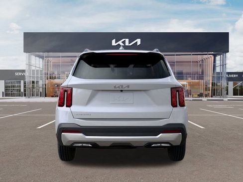 Used 2026 Kia Sorento S w/ S Panoramic Sunroof Package FWD image 5