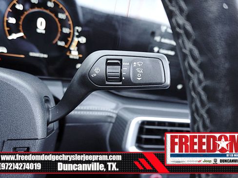 Used 2024 Ford Mustang Premium RWD image 30