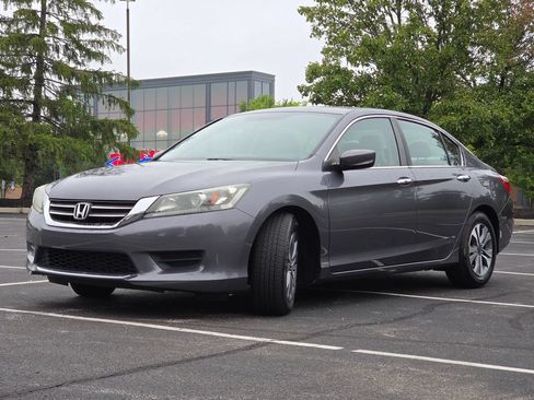 Used 2014 Honda Accord LX image 16