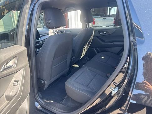 Used 2025 Chevrolet Equinox LT image 9