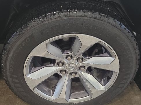 Used 2021 RAM 1500 Limited image 11