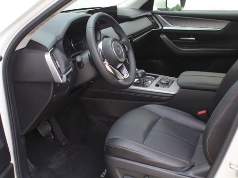 Used 2025 MAZDA CX-90 3.3 Turbo w/ Preferred Package AWD/4WD image 14