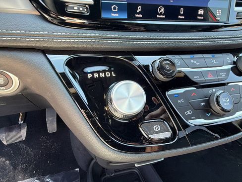 New 2026 Chrysler Pacifica Select FWD image 27