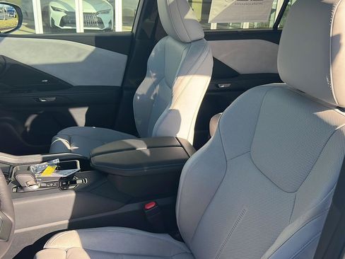 New 2026 Lexus TX 350 AWD image 30