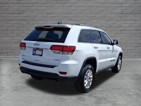 Used 2021 Jeep Grand Cherokee Laredo AWD/4WD image 11