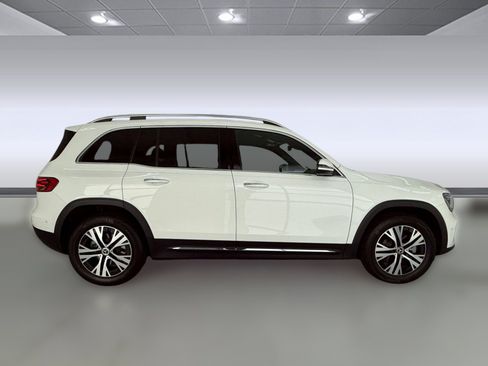 Certified 2026 Mercedes-Benz GLB 250 image 7